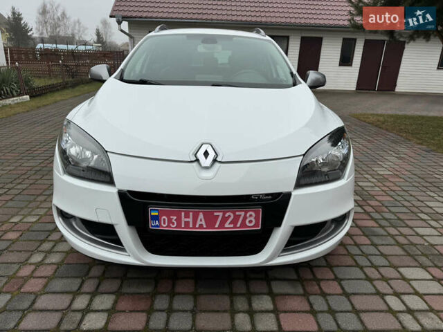 Белый Рено Меган, объемом двигателя 1.5 л и пробегом 201 тыс. км за 8750 $, фото 29 на Automoto.ua