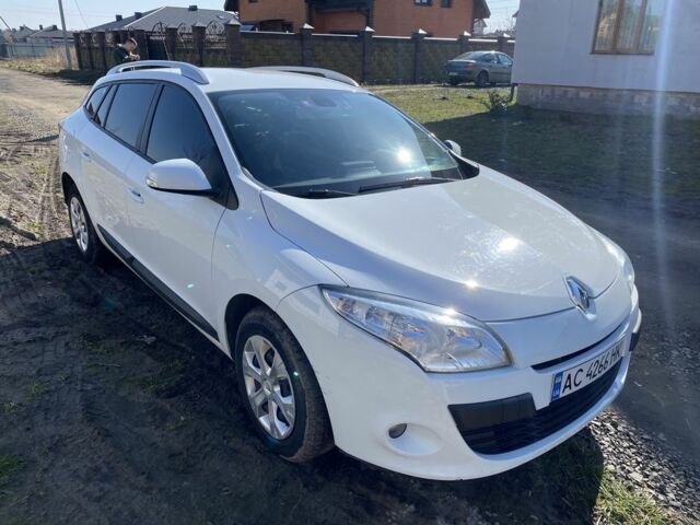 Білий Рено Меган, об'ємом двигуна 1.5 л та пробігом 255 тис. км за 7200 $, фото 4 на Automoto.ua