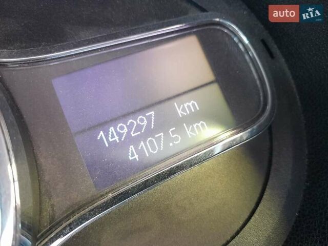 Белый Рено Меган, объемом двигателя 1.87 л и пробегом 149 тыс. км за 7650 $, фото 7 на Automoto.ua