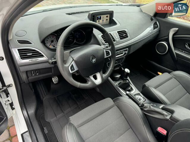 Белый Рено Меган, объемом двигателя 1.5 л и пробегом 201 тыс. км за 8750 $, фото 38 на Automoto.ua