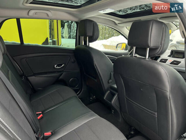 Білий Рено Меган, об'ємом двигуна 1.9 л та пробігом 240 тис. км за 7950 $, фото 11 на Automoto.ua