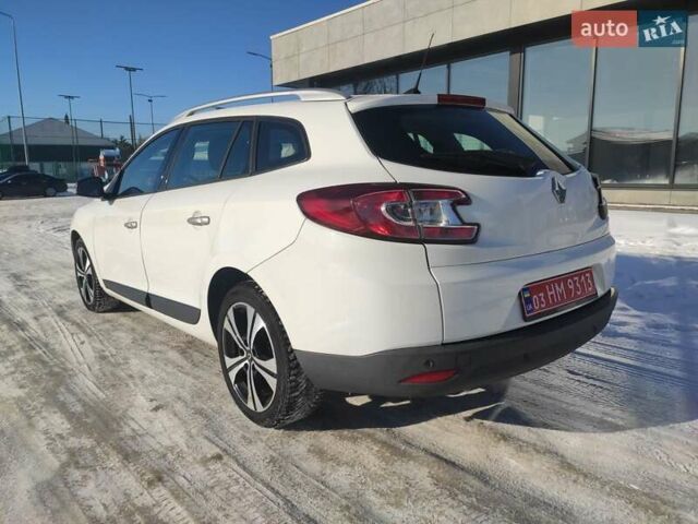 Белый Рено Меган, объемом двигателя 1.4 л и пробегом 201 тыс. км за 6950 $, фото 13 на Automoto.ua