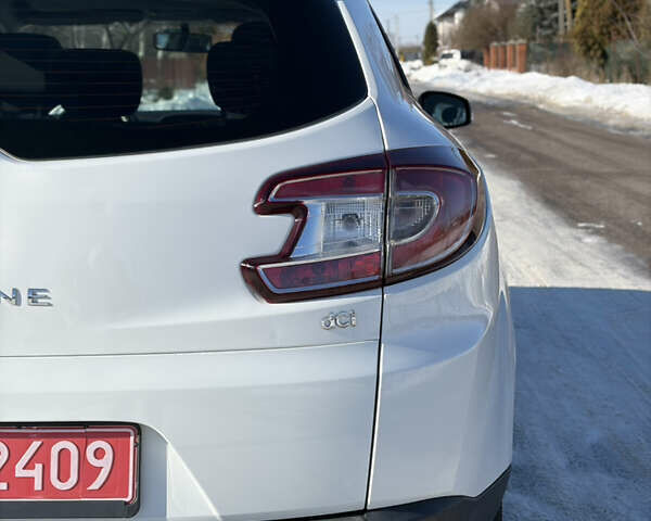 Білий Рено Меган, об'ємом двигуна 1.5 л та пробігом 238 тис. км за 6699 $, фото 14 на Automoto.ua