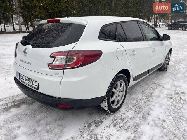 Білий Рено Меган, об'ємом двигуна 1.46 л та пробігом 238 тис. км за 7199 $, фото 3 на Automoto.ua