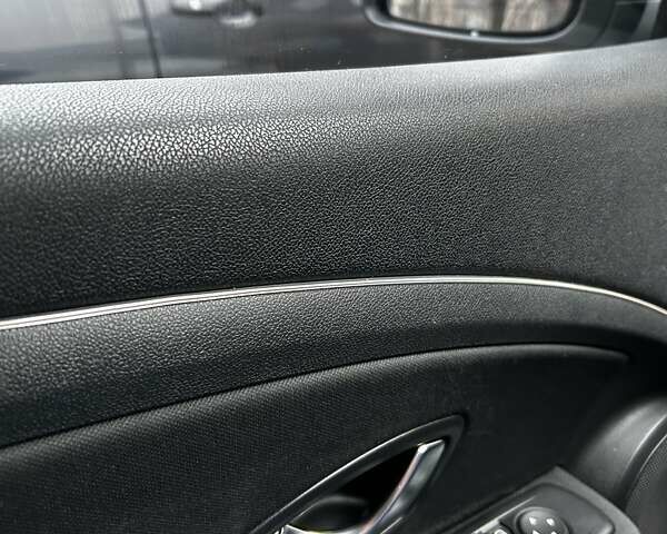 Белый Рено Меган, объемом двигателя 1.46 л и пробегом 255 тыс. км за 7500 $, фото 24 на Automoto.ua