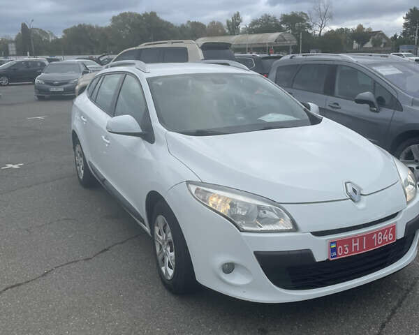 Белый Рено Меган, объемом двигателя 1.5 л и пробегом 173 тыс. км за 8400 $, фото 16 на Automoto.ua