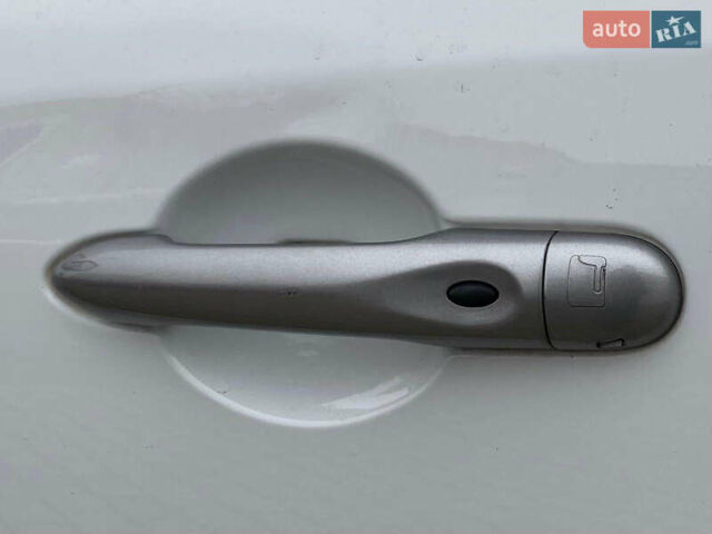 Белый Рено Меган, объемом двигателя 1.9 л и пробегом 237 тыс. км за 7500 $, фото 23 на Automoto.ua