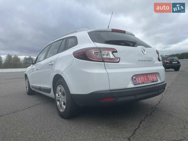 Белый Рено Меган, объемом двигателя 1.5 л и пробегом 173 тыс. км за 8400 $, фото 6 на Automoto.ua