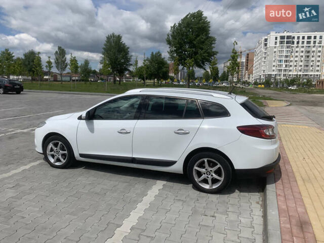 Белый Рено Меган, объемом двигателя 1.5 л и пробегом 216 тыс. км за 7200 $, фото 2 на Automoto.ua