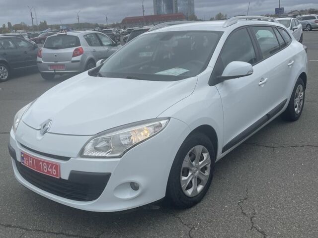 Белый Рено Меган, объемом двигателя 1.5 л и пробегом 173 тыс. км за 8400 $, фото 1 на Automoto.ua