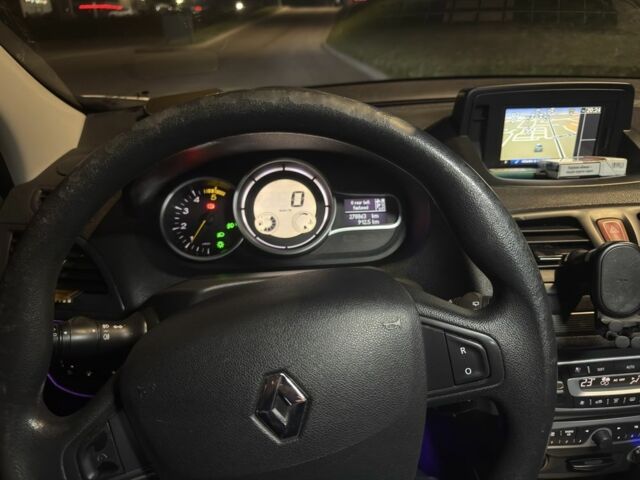 Білий Рено Меган, об'ємом двигуна 1.5 л та пробігом 277 тис. км за 7800 $, фото 7 на Automoto.ua