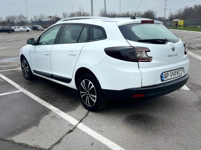 Белый Рено Меган, объемом двигателя 1.5 л и пробегом 261 тыс. км за 5700 $, фото 3 на Automoto.ua