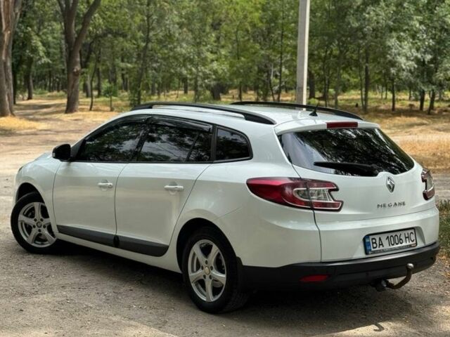 Білий Рено Меган, об'ємом двигуна 1.5 л та пробігом 198 тис. км за 6500 $, фото 3 на Automoto.ua