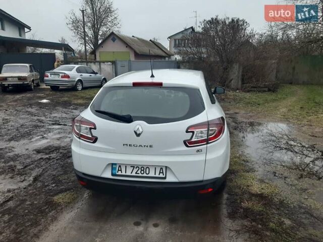 Белый Рено Меган, объемом двигателя 1.5 л и пробегом 271 тыс. км за 6900 $, фото 2 на Automoto.ua