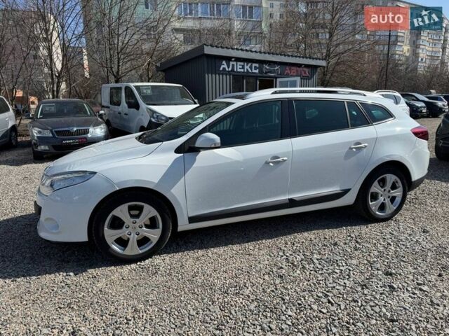 Белый Рено Меган, объемом двигателя 1.5 л и пробегом 221 тыс. км за 7600 $, фото 15 на Automoto.ua