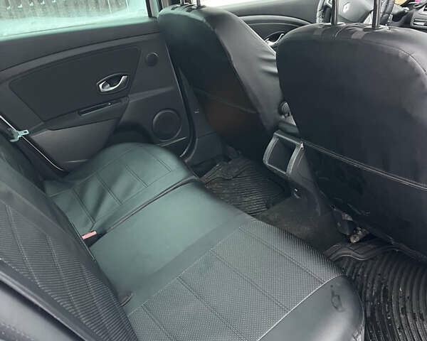 Білий Рено Меган, об'ємом двигуна 1.6 л та пробігом 202 тис. км за 6300 $, фото 6 на Automoto.ua