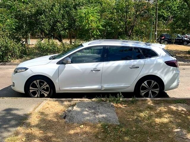 Белый Рено Меган, объемом двигателя 1.5 л и пробегом 255 тыс. км за 5400 $, фото 2 на Automoto.ua