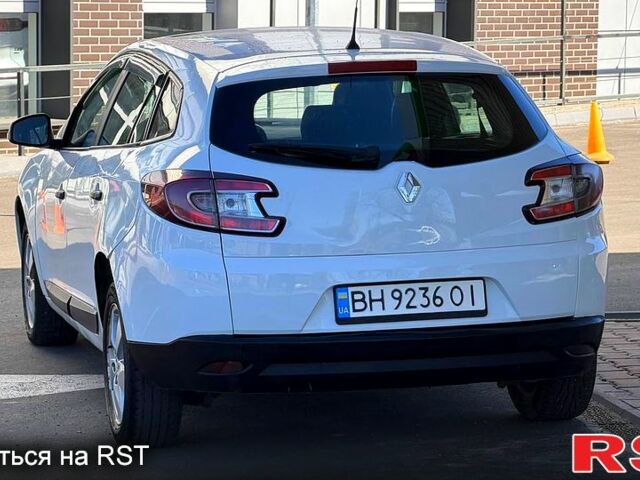Белый Рено Меган, объемом двигателя 1.5 л и пробегом 0 тыс. км за 4500 $, фото 9 на Automoto.ua