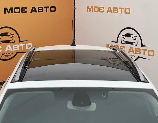 Белый Рено Меган, объемом двигателя 1.9 л и пробегом 237 тыс. км за 7800 $, фото 29 на Automoto.ua