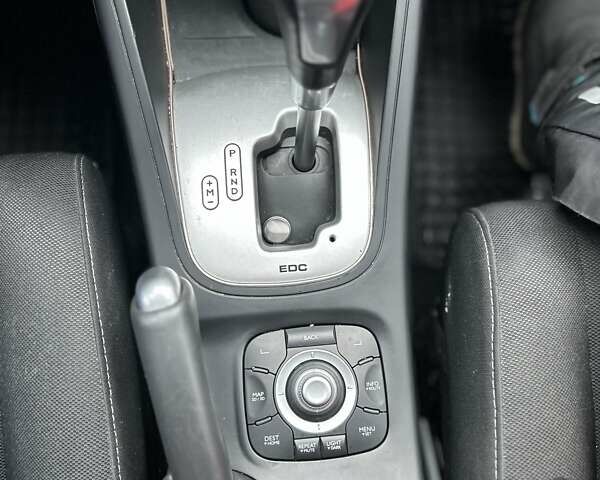 Белый Рено Меган, объемом двигателя 1.46 л и пробегом 255 тыс. км за 7500 $, фото 27 на Automoto.ua