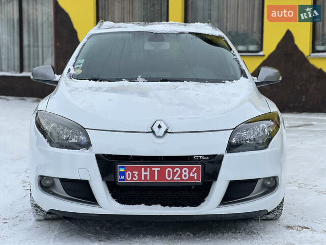 Білий Рено Меган, об'ємом двигуна 1.9 л та пробігом 240 тис. км за 7950 $, фото 1 на Automoto.ua