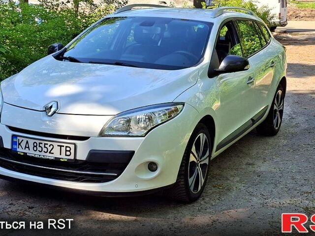 Білий Рено Меган, об'ємом двигуна 1.4 л та пробігом 202 тис. км за 6900 $, фото 1 на Automoto.ua