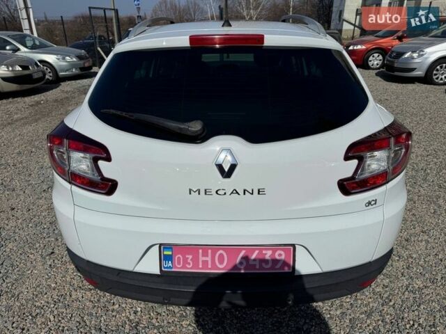 Белый Рено Меган, объемом двигателя 1.5 л и пробегом 221 тыс. км за 7600 $, фото 20 на Automoto.ua