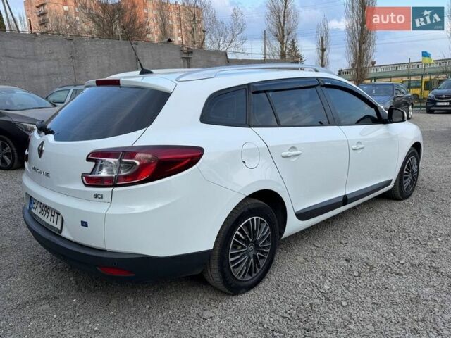 Белый Рено Меган, объемом двигателя 1.5 л и пробегом 317 тыс. км за 7999 $, фото 5 на Automoto.ua