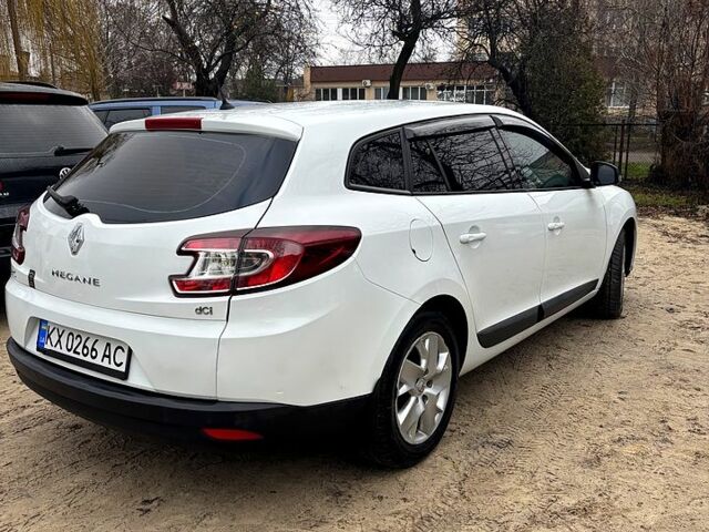 Білий Рено Меган, об'ємом двигуна 1.5 л та пробігом 246 тис. км за 5900 $, фото 8 на Automoto.ua