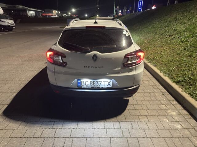 Білий Рено Меган, об'ємом двигуна 1.5 л та пробігом 277 тис. км за 7800 $, фото 4 на Automoto.ua