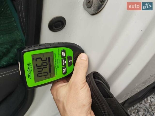 Белый Рено Меган, объемом двигателя 1.46 л и пробегом 225 тыс. км за 7700 $, фото 4 на Automoto.ua