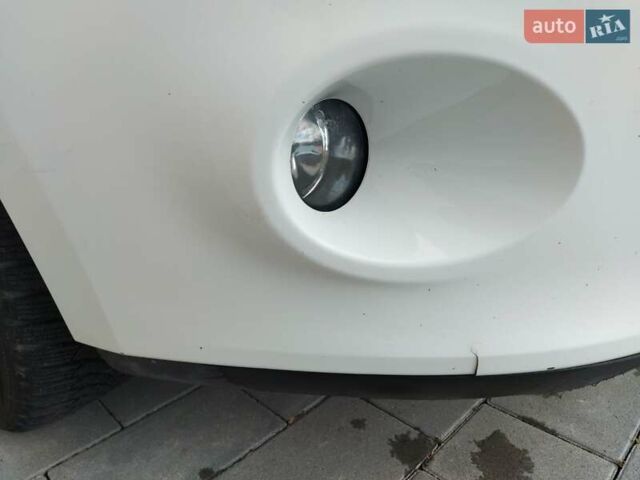 Белый Рено Меган, объемом двигателя 1.46 л и пробегом 213 тыс. км за 6800 $, фото 20 на Automoto.ua