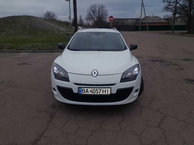 Білий Рено Меган, об'ємом двигуна 1.5 л та пробігом 330 тис. км за 6500 $, фото 3 на Automoto.ua