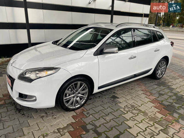 Белый Рено Меган, объемом двигателя 1.5 л и пробегом 150 тыс. км за 8500 $, фото 15 на Automoto.ua