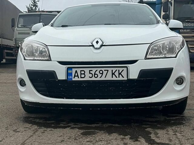 Білий Рено Меган, об'ємом двигуна 1.5 л та пробігом 201 тис. км за 6100 $, фото 11 на Automoto.ua