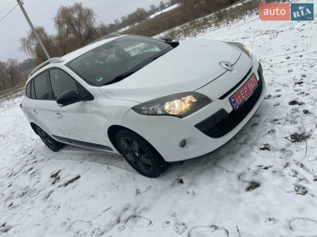 Белый Рено Меган, объемом двигателя 1.46 л и пробегом 263 тыс. км за 8200 $, фото 16 на Automoto.ua