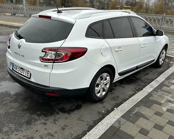Белый Рено Меган, объемом двигателя 1.46 л и пробегом 255 тыс. км за 7500 $, фото 14 на Automoto.ua