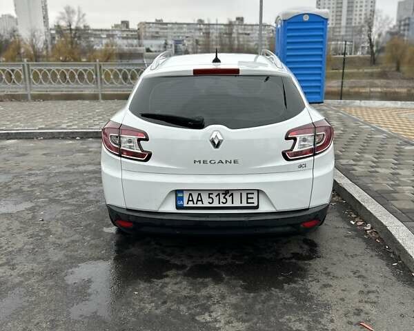 Белый Рено Меган, объемом двигателя 1.46 л и пробегом 255 тыс. км за 7500 $, фото 12 на Automoto.ua