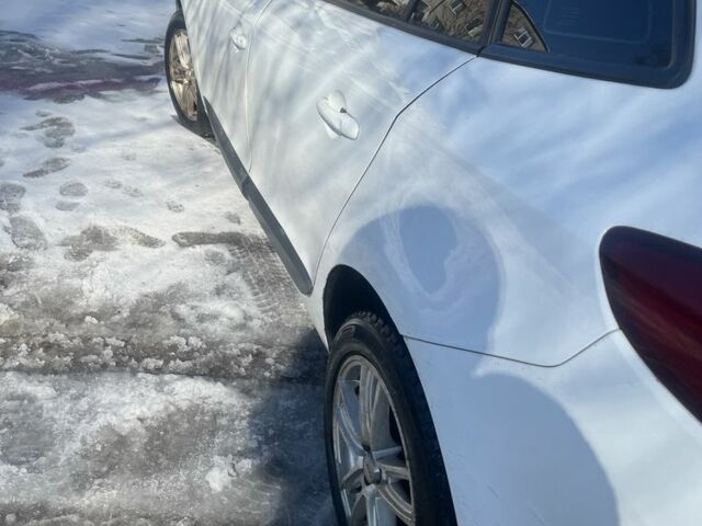 Белый Рено Меган, объемом двигателя 1.6 л и пробегом 245 тыс. км за 7100 $, фото 2 на Automoto.ua