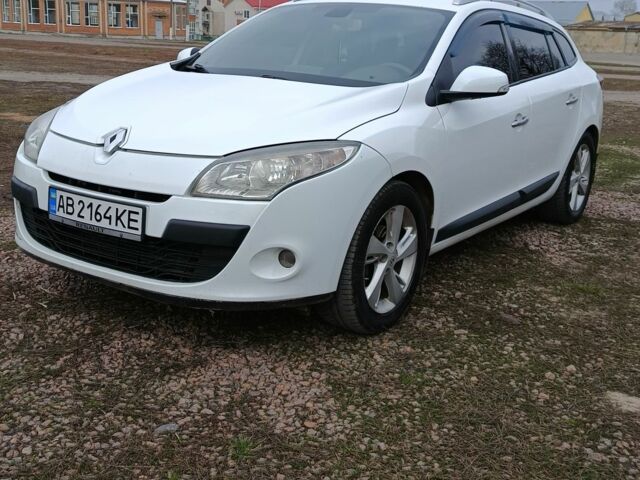 Білий Рено Меган, об'ємом двигуна 1.5 л та пробігом 230 тис. км за 6000 $, фото 4 на Automoto.ua