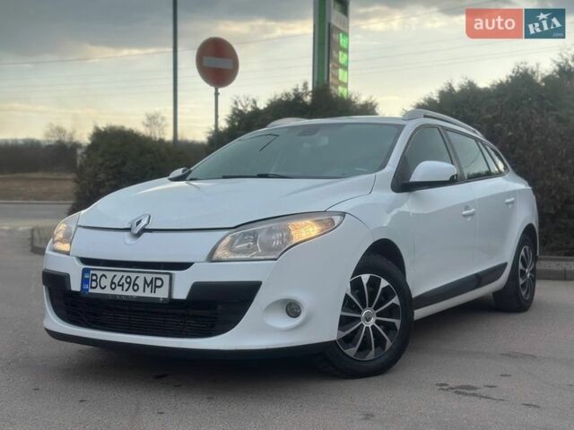 Белый Рено Меган, объемом двигателя 1.46 л и пробегом 302 тыс. км за 5950 $, фото 16 на Automoto.ua