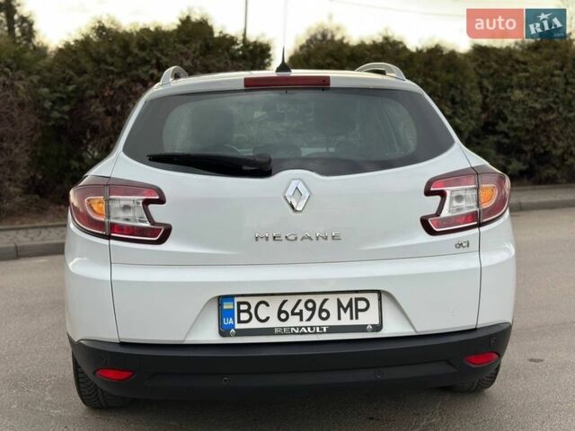 Белый Рено Меган, объемом двигателя 1.46 л и пробегом 302 тыс. км за 5950 $, фото 26 на Automoto.ua