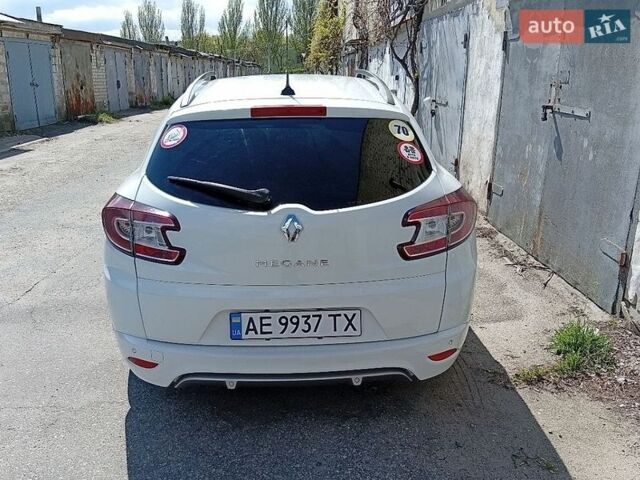 Белый Рено Меган, объемом двигателя 1.46 л и пробегом 188 тыс. км за 6400 $, фото 6 на Automoto.ua