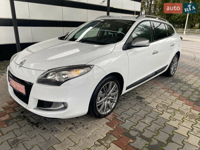 Белый Рено Меган, объемом двигателя 1.5 л и пробегом 150 тыс. км за 8500 $, фото 14 на Automoto.ua