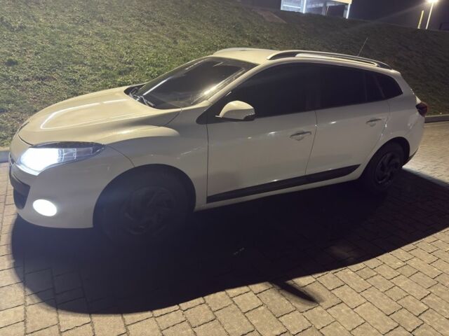 Білий Рено Меган, об'ємом двигуна 1.5 л та пробігом 277 тис. км за 7800 $, фото 3 на Automoto.ua