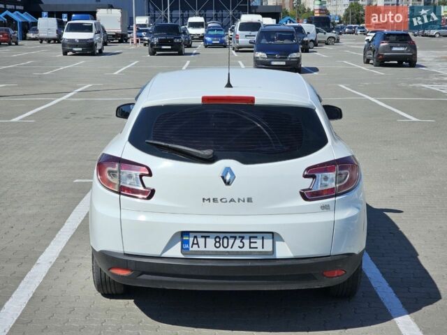 Білий Рено Меган, об'ємом двигуна 1.46 л та пробігом 231 тис. км за 7000 $, фото 7 на Automoto.ua