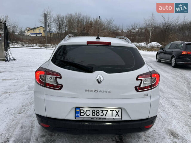 Белый Рено Меган, объемом двигателя 1.5 л и пробегом 280 тыс. км за 6900 $, фото 5 на Automoto.ua