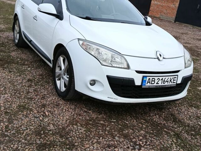 Білий Рено Меган, об'ємом двигуна 1.5 л та пробігом 230 тис. км за 6000 $, фото 2 на Automoto.ua