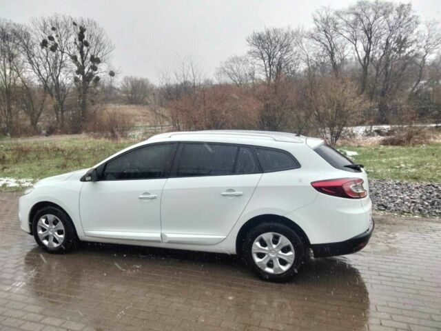 Белый Рено Меган, объемом двигателя 1.5 л и пробегом 320 тыс. км за 6500 $, фото 7 на Automoto.ua