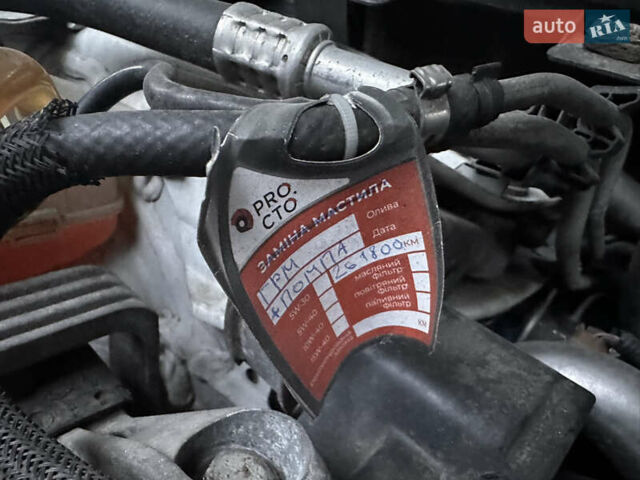 Белый Рено Меган, объемом двигателя 1.5 л и пробегом 280 тыс. км за 6900 $, фото 27 на Automoto.ua